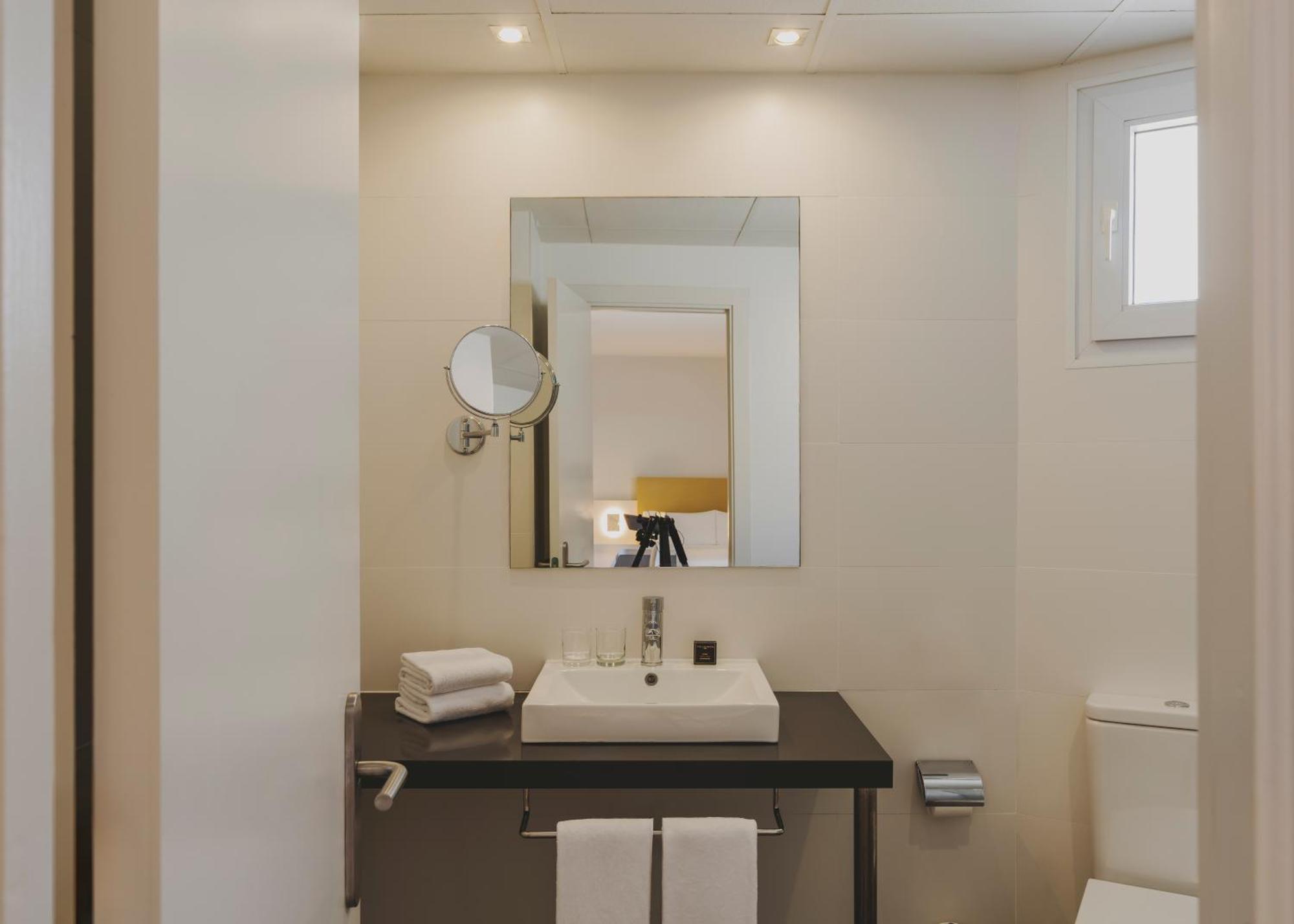 Hotel Mediterraneo Росас Номер фото